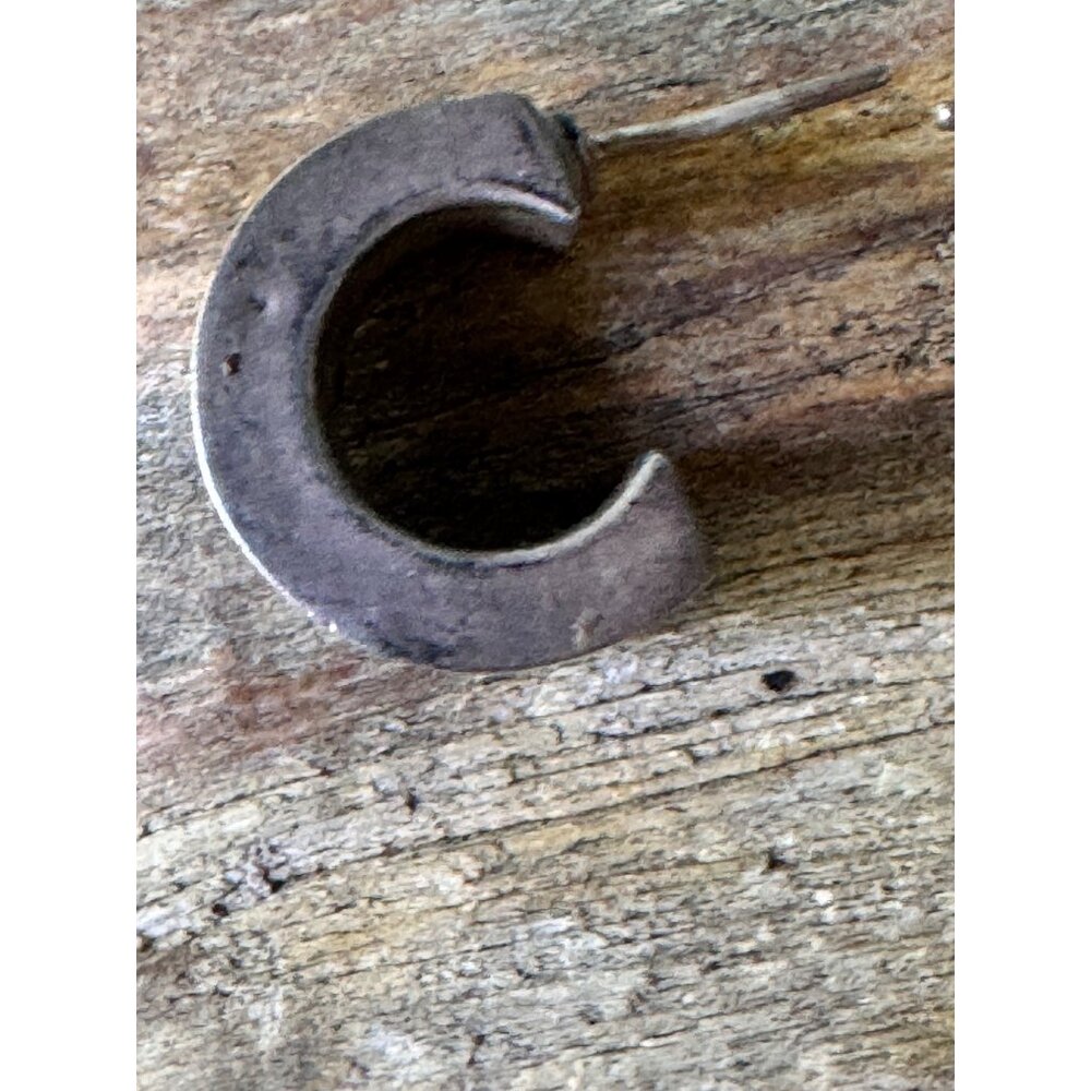 Sterling Silver C-Shaped Hoop Earrings 4.81g - Picture 3 of 4
